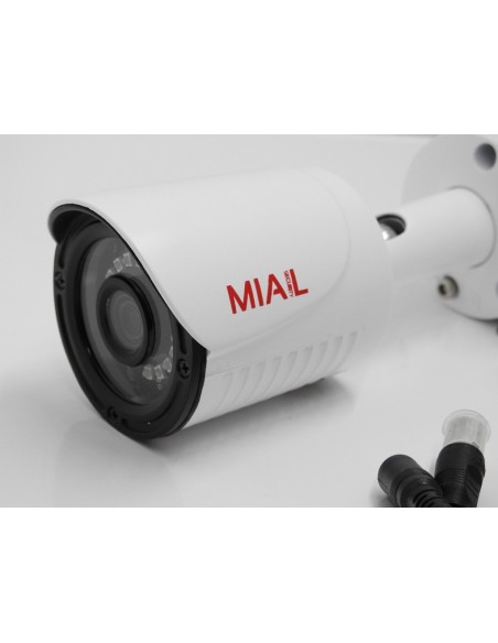 Telecamera AHD 1080P 2.4MPX 1/2.9" - OSD - LED ILLUMINAZIONE NOTTURNA FINO A 20 METRI IP66